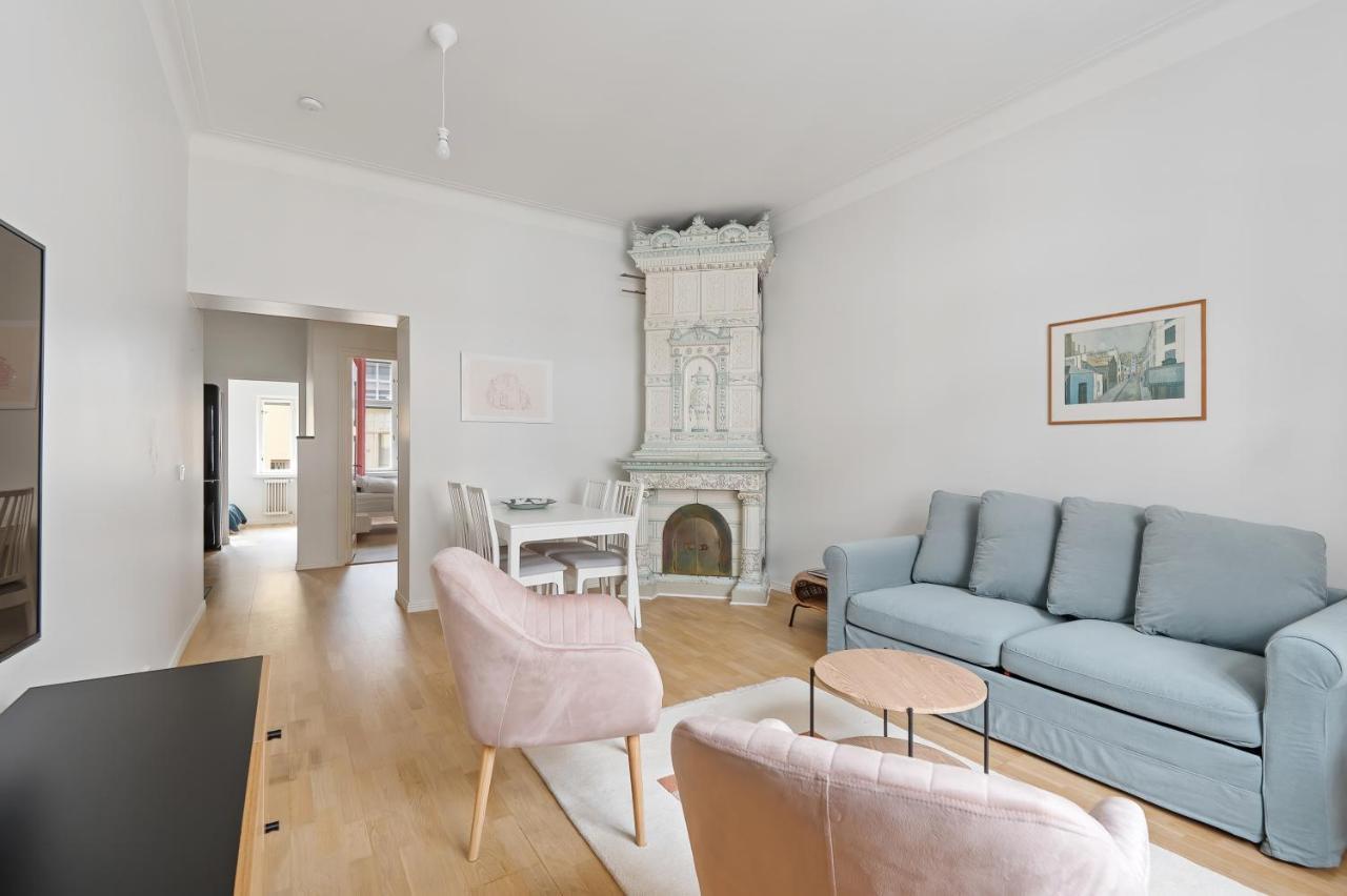 Huoneisto Wehost Fabulous 2br In Prestigious Punavuori @iso Roobertinkatu 26
