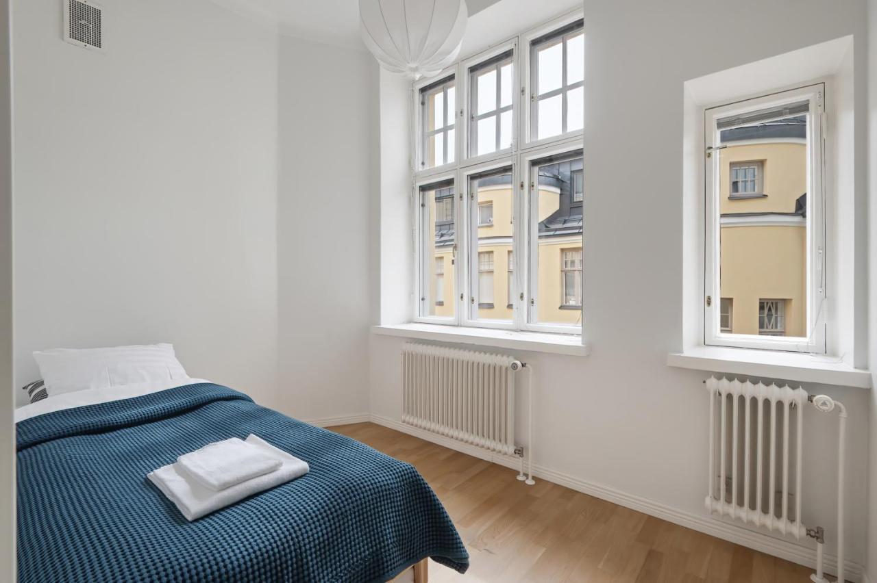 Huoneisto Wehost Fabulous 2br In Prestigious Punavuori @iso Roobertinkatu 26 *