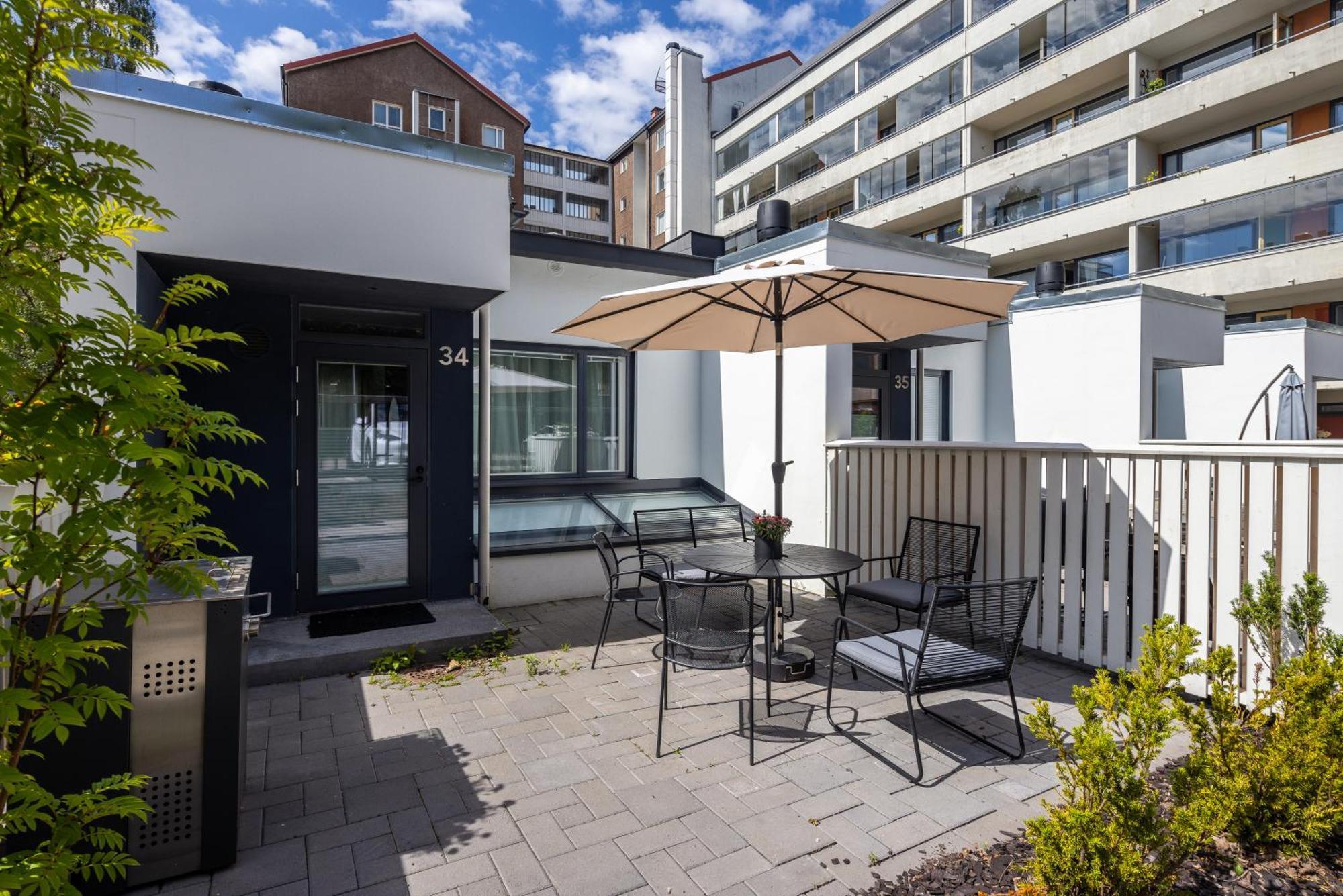 Deluxe House With Private Sauna At Kamppi Huoneisto