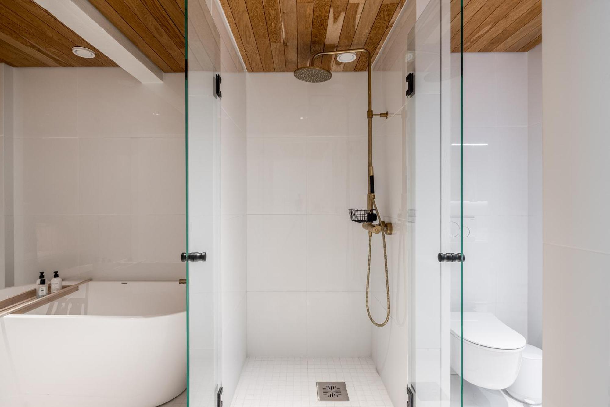 Deluxe House With Private Sauna At Kamppi Huoneisto