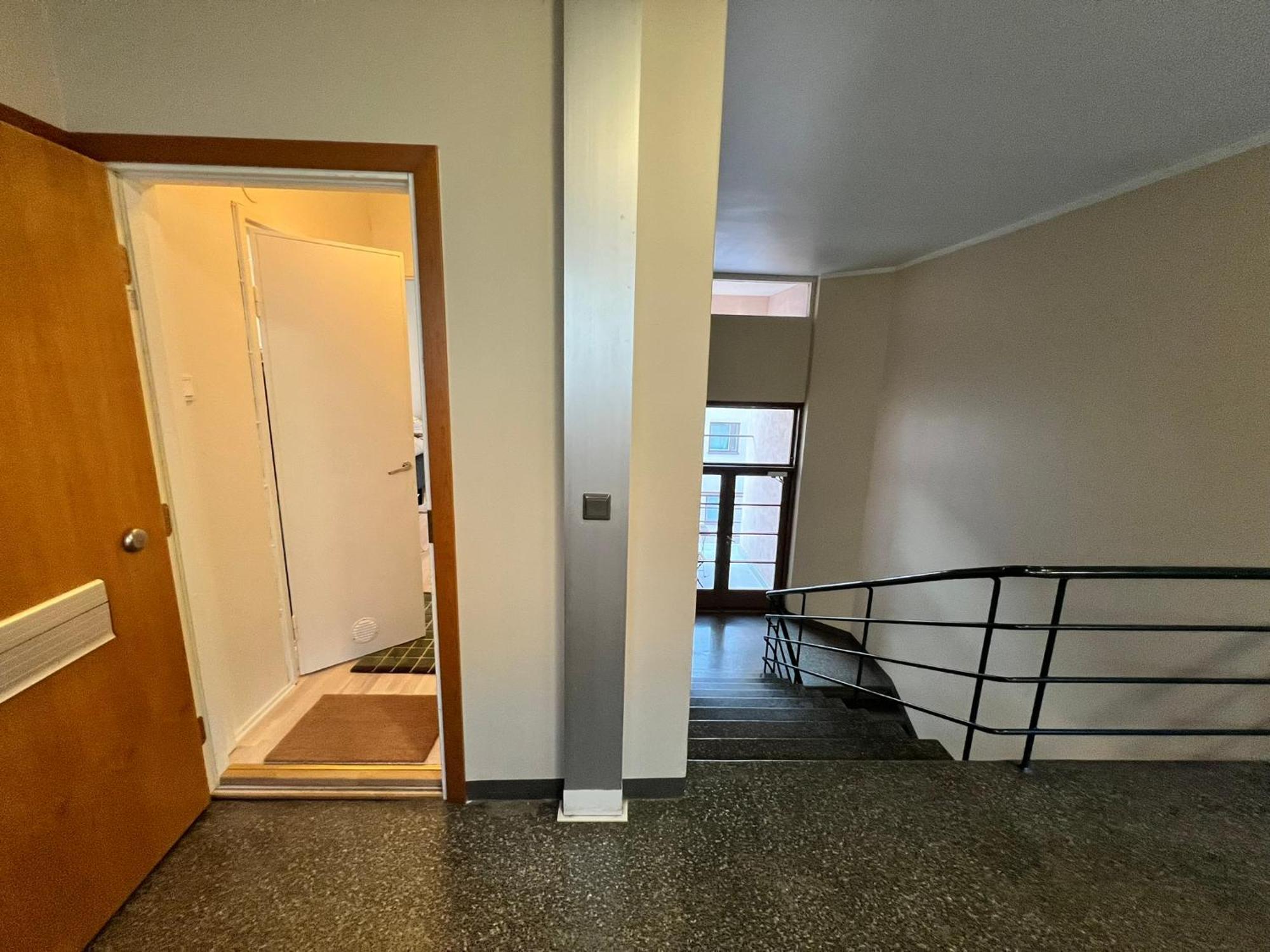Huoneisto Your Base - Chic & Well-located - 24h Keybox Entry *