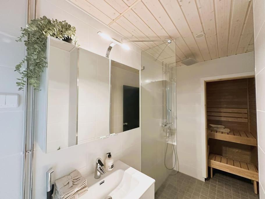 New Luxury 110sqm With Terrace And Great Location