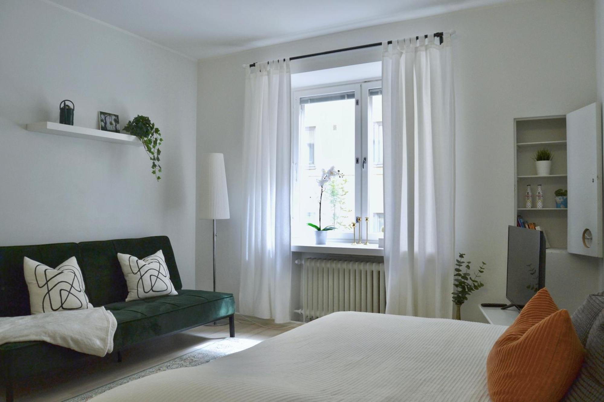 Huoneisto Modern And Bright With Location *
