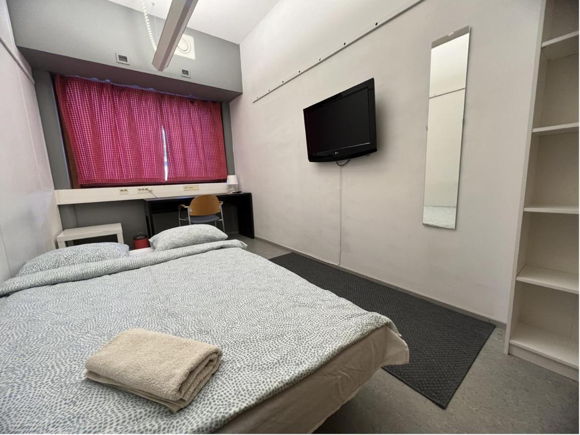 Office House Services 222 Hostelli Helsinki