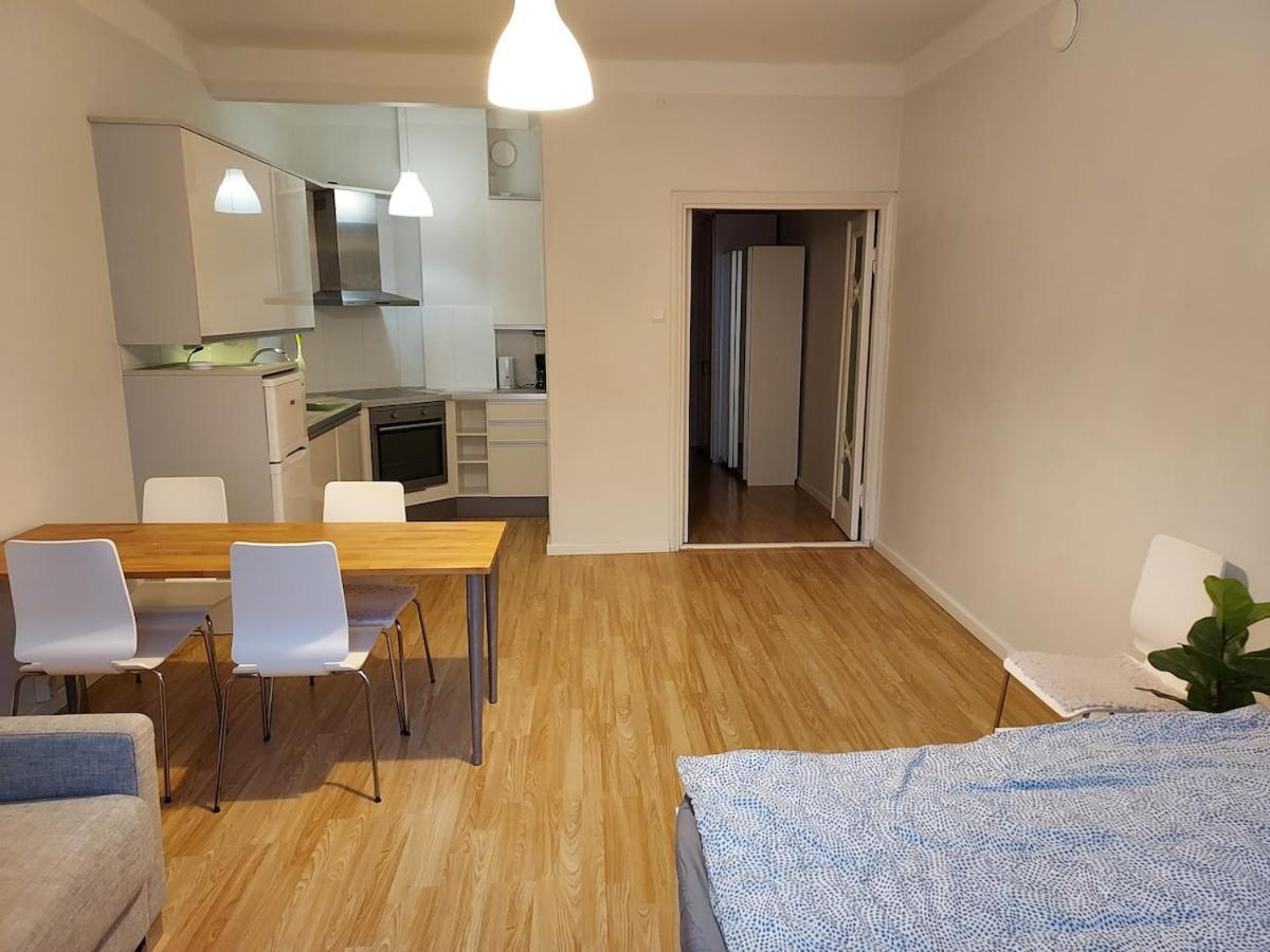Spacious By The Sea 41 M2 * Helsinki