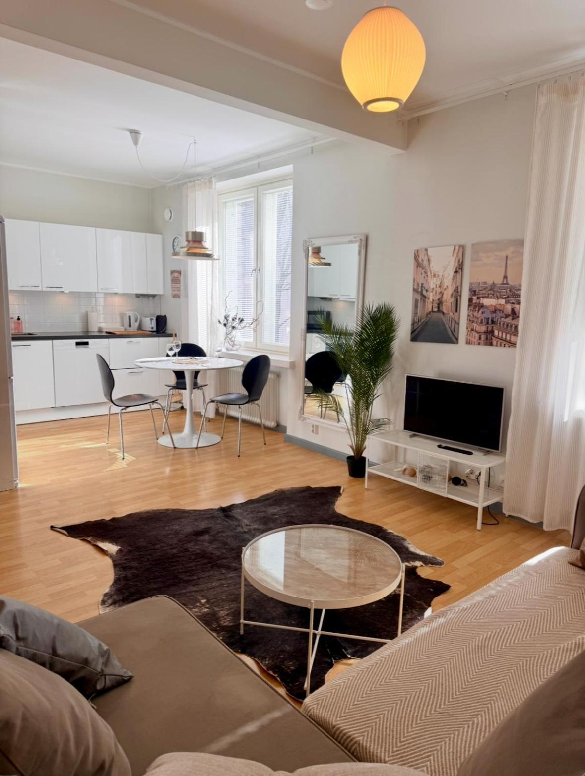 Huoneisto Centralen Helsinki