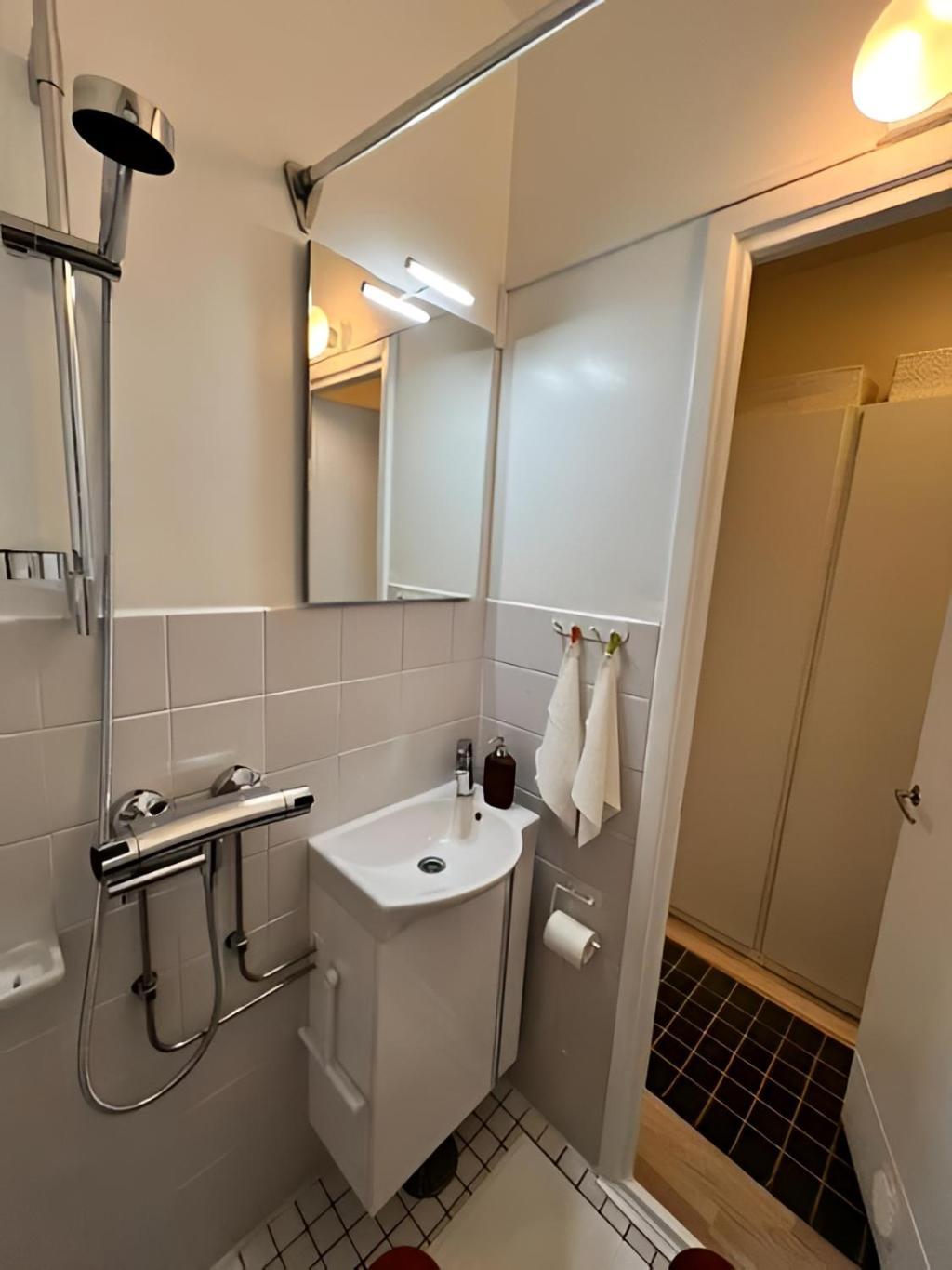 Your Base - Chic & Well-located - 24h Keybox Entry * Helsinki