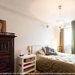 Beautiful Seaside Town Apartment With Sauna And On-Premise Restaurants Gym ,Supermarket