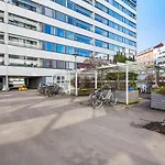 Wehost Modern And Elegant Studio For Four