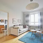 Homely - City Apartment 50M2