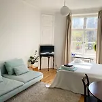 Bright One-Room Studio In The Heart Of Kallio