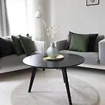2Ndhomes City Center 2Br Apartment With Balcony And Sauna By Kaisaniemi Park