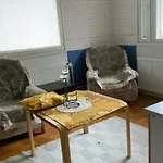 Metsaelaen Paeivoelae Leipurintie 9 B
