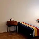 Corner Home In The Heart Of Helsinki 40M2