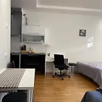 Big Studio Close To Center With Wifi
