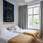 Luxury Design Gem In City Center With Sauna And Workspace