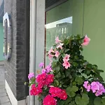 Tilava Yksioe 35,5 M2 Merenrannalla