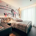 Hotel Ax