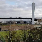 Urheilukatu20 Olympiastadion Ooppera, 4 Makuupaikkaa