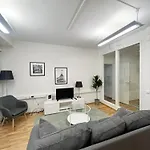 Kotimaailma Apartments Kamppi - 1Br With A Key Code