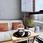 Spacious 1Br With Balcony