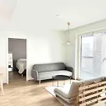 Spacious 1Br With Balcony