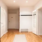 Poista 2Ndhomes 117 M2 Bright Top Floor 3 Bedroom Apartment With Sauna In Helsinki Center
