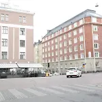 Modern Equipped Studio In Vibrant Kallio, Near Transit & Dining Spots