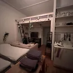 Uniikki, Kodikas Ja Supermukava Huoneisto Ydinkeskustassa!