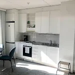 Top Floor One Bedroom Apartment With Balcony