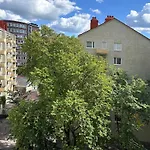 Artistic Kallio Apartment