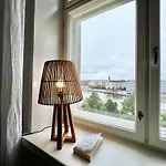 Hello Helsinki - Kruunuhaka