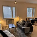 2Ndhomes Bright & Spacious Studio Next To Tram Lines In Meilahti