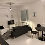 2Ndhomes Bright & Spacious Studio Next To Tram Lines In Meilahti