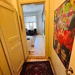 Art Gallery Room With Own Entrance At The Centre Of Helsinki