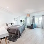 Forenom Apartments Helsinki Lauttasaari