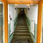 Kotimaailma Apartments Kamppi - 1Br With Key Code In The City Center