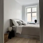Newly Renovated Flat In Ullanlinna