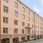 Newly Renovated Flat In Ullanlinna