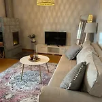 2Ndhomes Luxurious 2Br Apartment With Rooftop Terrace & Sauna In Kamppi Center