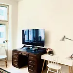 Design District Area - Compact Apartment Helsinki Center