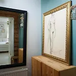 Wooden House Studio With Shared Garden