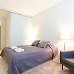 Central And Spacious Apartment For 4 With Sauna
