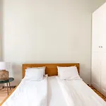 2Ndhomes Bright 125M2 4Br City Center Apartment With The Great Views