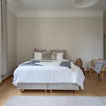 Roost Albert 10 B