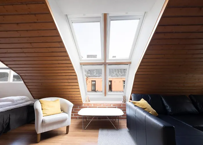 2Ndhomes Unique Two Storey Penthouse With Terrace In Kamppi