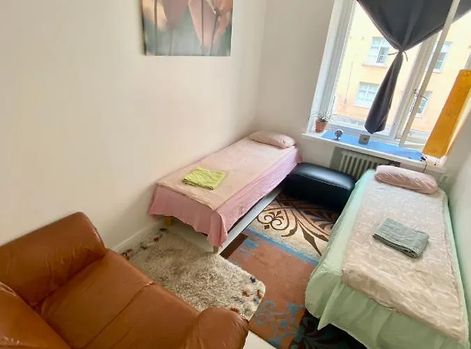 Best Location Private Room In Helsinki Easy Access