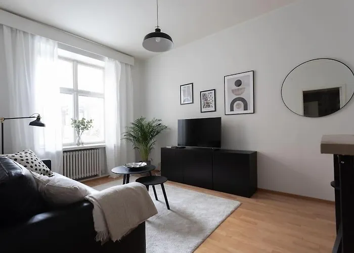 Kodikas Huoneisto Helsingin Keskustassa
