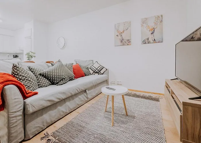 Apartment, Sleepwell, Tyynimeri With Private Parking And Optional Private Sauna