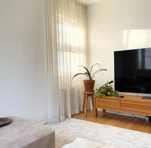 Relaxing City Flat With Sauna